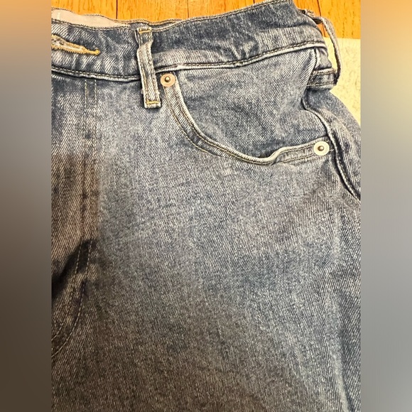 Everlane The Original Cheeky Jean, Stone-Washed Sky - Picture 6 of 9